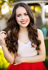 Photo shoot makeup artist